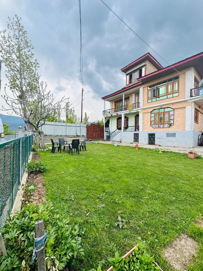 Sheen Homestay Gulmarg Extérieur photo