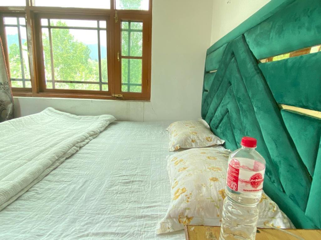 Sheen Homestay Gulmarg Extérieur photo